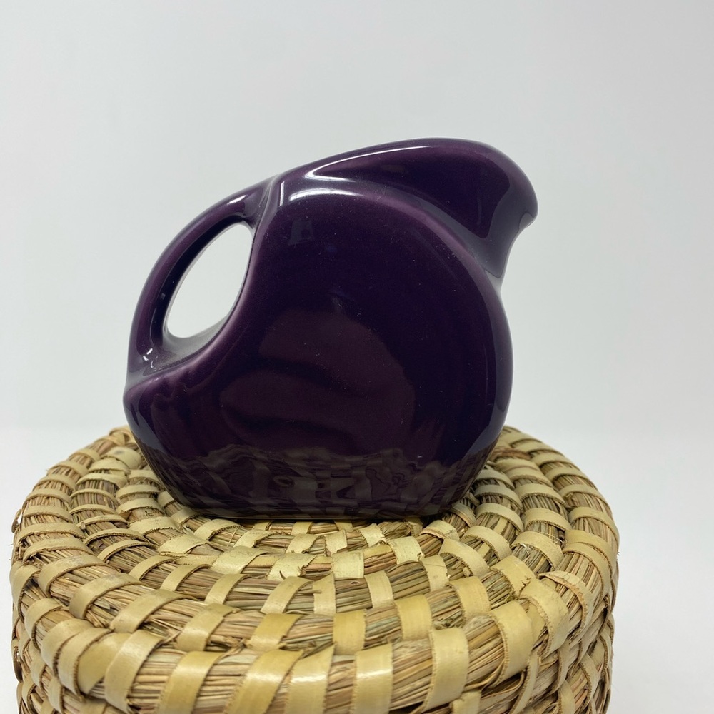 Fiesta Mini Disc Pitcher Mulberry
